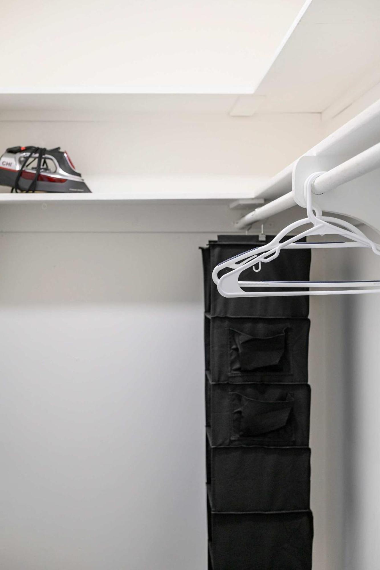 New Renovated 2B2B Apt Self Checkin Free Parking 1 Pasadena Eksteriør billede